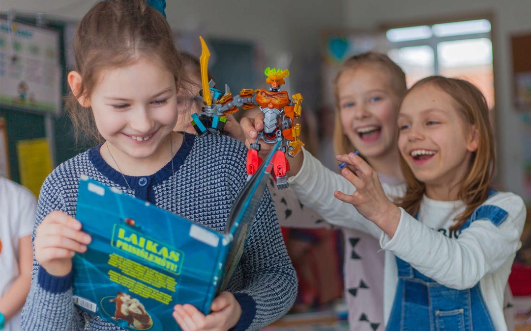 Kaip ugdomos socialinės emocinės vaikų kompetencijos